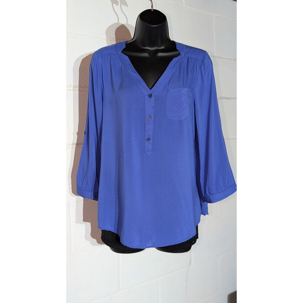 Hive & Honey Blue 3/4 Sleeve Blouse Top with Pocket Button Down Shirt Medium